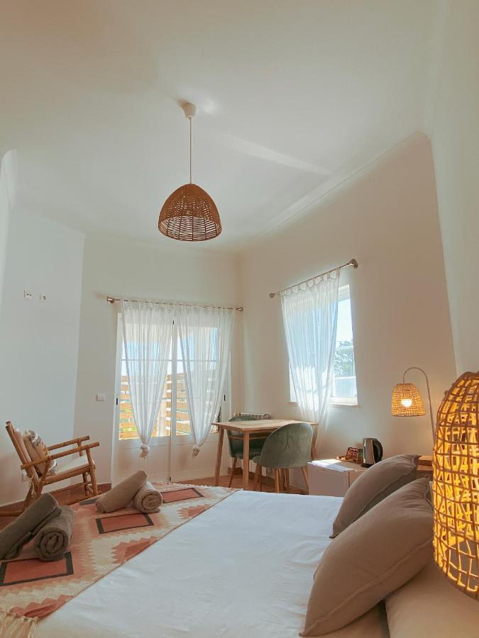 The Lighthouse Hostel Arrifana อัลเจซูร์ ภายนอก รูปภาพ