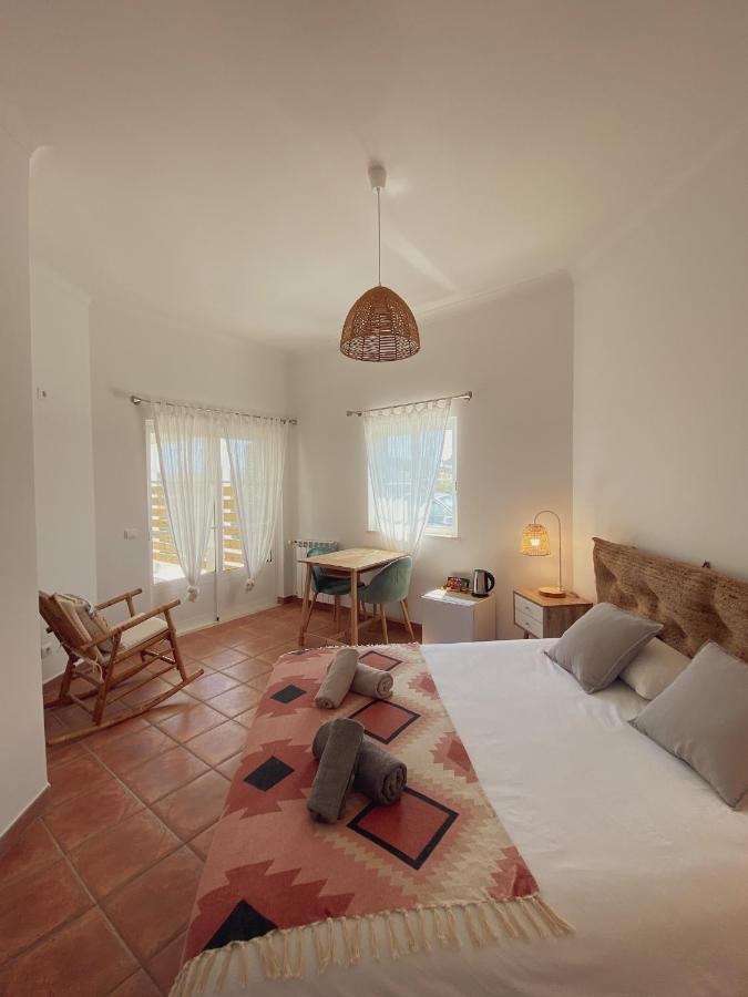 The Lighthouse Hostel Arrifana อัลเจซูร์ ภายนอก รูปภาพ