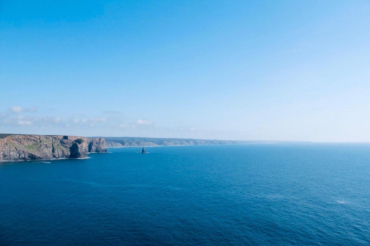 The Lighthouse Hostel Arrifana อัลเจซูร์ ภายนอก รูปภาพ