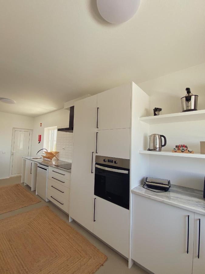 The Lighthouse Hostel Arrifana อัลเจซูร์ ภายนอก รูปภาพ