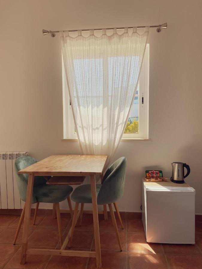 The Lighthouse Hostel Arrifana อัลเจซูร์ ภายนอก รูปภาพ